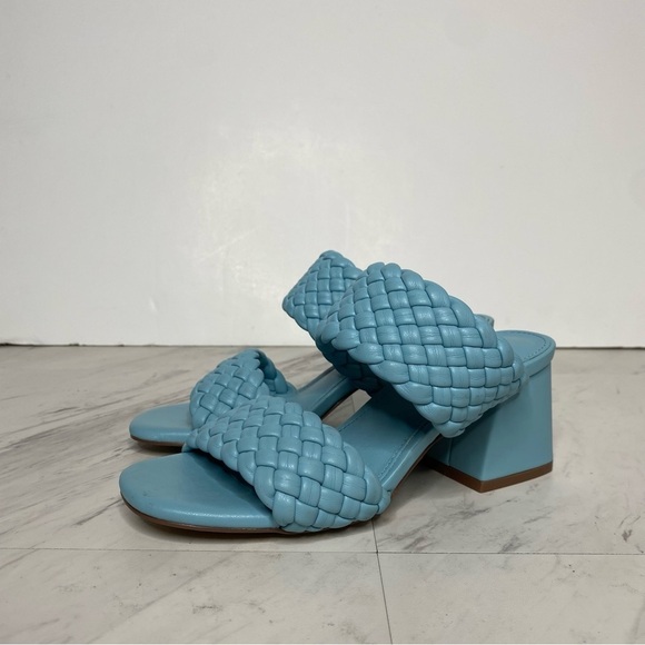 Steve Madden Daphnee Blue Faux Leather Braided Sandal 5M